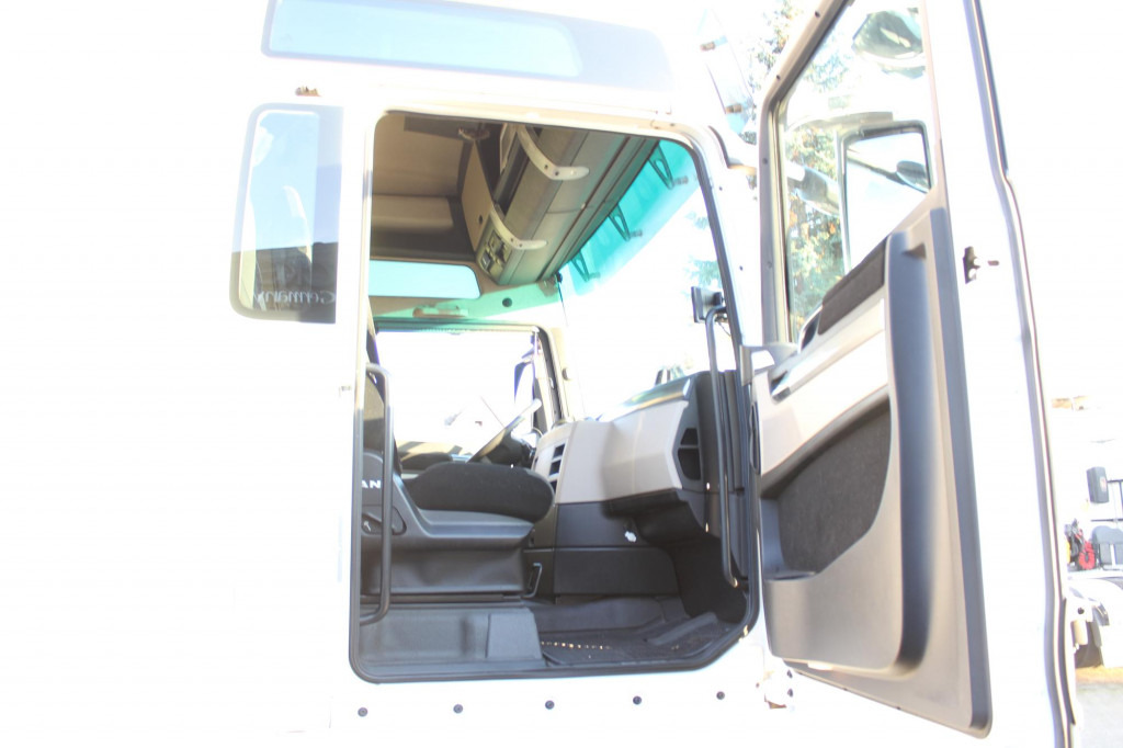 MAN TGX 18.510 E6 XXL Retarder Kühlbox Navi - 트랙터 유닛 : 사진 2 MAN TGX 18.510 E6 XXL Retarder Kühlbox Navi - 트랙터 유닛 : 사진 2