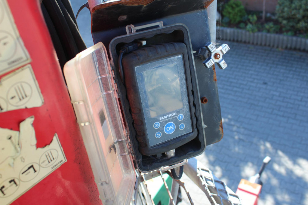 MAN TGX 33.560 D38Motor 6x4 Intarder KESLA-Holzkran - 목재 트럭, 크레인 트럭 : 사진 5 MAN TGX 33.560 D38Motor 6x4 Intarder KESLA-Holzkran - 목재 트럭, 크레인 트럭 : 사진 5