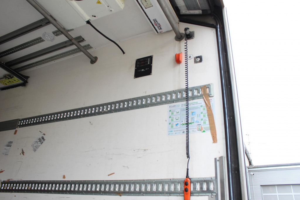 Mercedes-Benz Antos 2536 E6 CS 1250Mt Tri-temp LBW TW ATP - 냉동탑차 : 사진 5 Mercedes-Benz Antos 2536 E6 CS 1250Mt Tri-temp LBW TW ATP - 냉동탑차 : 사진 5