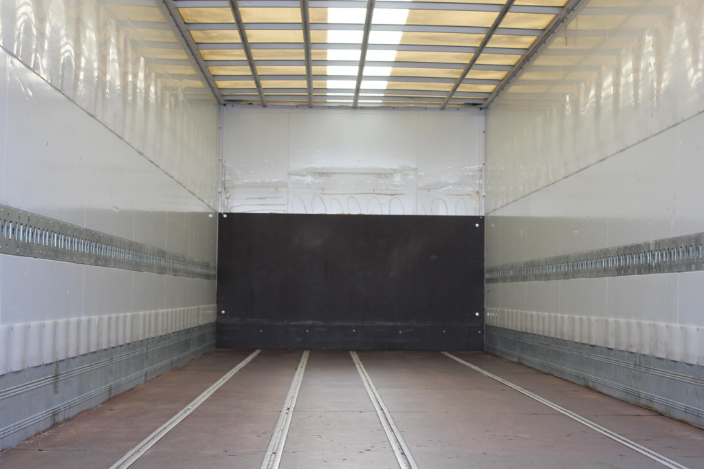 Mercedes-Benz Atego 1321 E6 Koffer Klima Kamera Schalter LBW - 박스 트럭 : 사진 3 Mercedes-Benz Atego 1321 E6 Koffer Klima Kamera Schalter LBW - 박스 트럭 : 사진 3