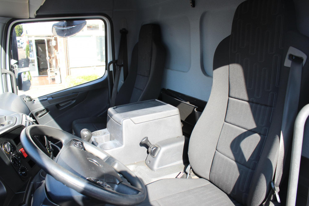 Mercedes-Benz Atego 818 E6 Koffer 6m Klima LDW Schalter LBW - 박스 밴 : 사진 5 Mercedes-Benz Atego 818 E6 Koffer 6m Klima LDW Schalter LBW - 박스 밴 : 사진 5