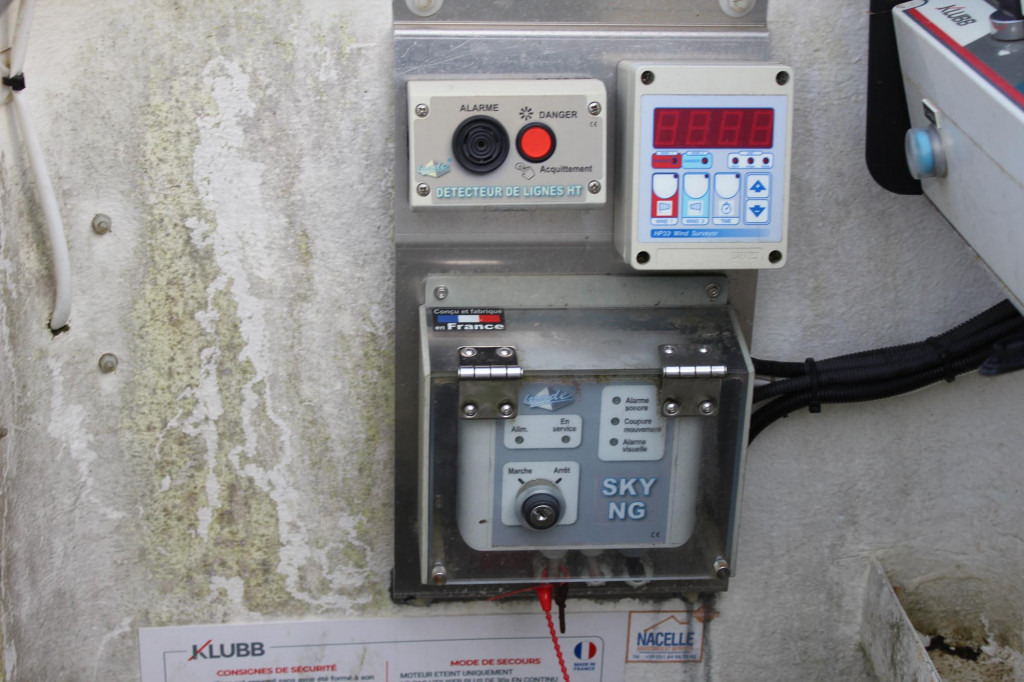 Renault Master Bühne KLUBB 11m 2 Personen Korb 200kg - 트럭 탑재 고가작업 플랫폼 : 사진 2 Renault Master Bühne KLUBB 11m 2 Personen Korb 200kg - 트럭 탑재 고가작업 플랫폼 : 사진 2