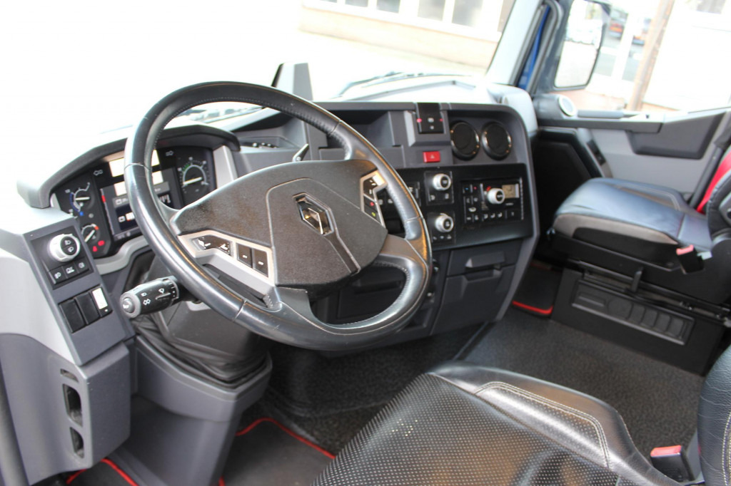 Renault T 520 E6 High  2Tanks Kühlbox Leder 2 Betten - 트랙터 유닛 : 사진 4 Renault T 520 E6 High  2Tanks Kühlbox Leder 2 Betten - 트랙터 유닛 : 사진 4