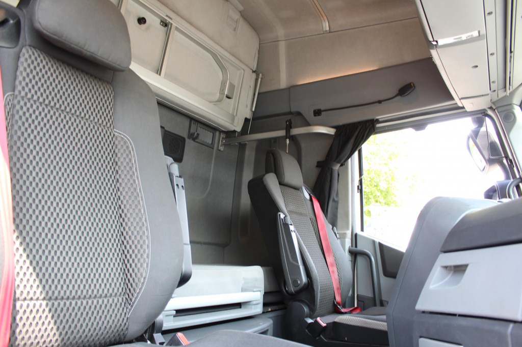 Renault T 520 E6 High Sleeper Retarder Kühlbox VIN: LD - 트랙터 유닛 : 사진 2 Renault T 520 E6 High Sleeper Retarder Kühlbox VIN: LD - 트랙터 유닛 : 사진 2