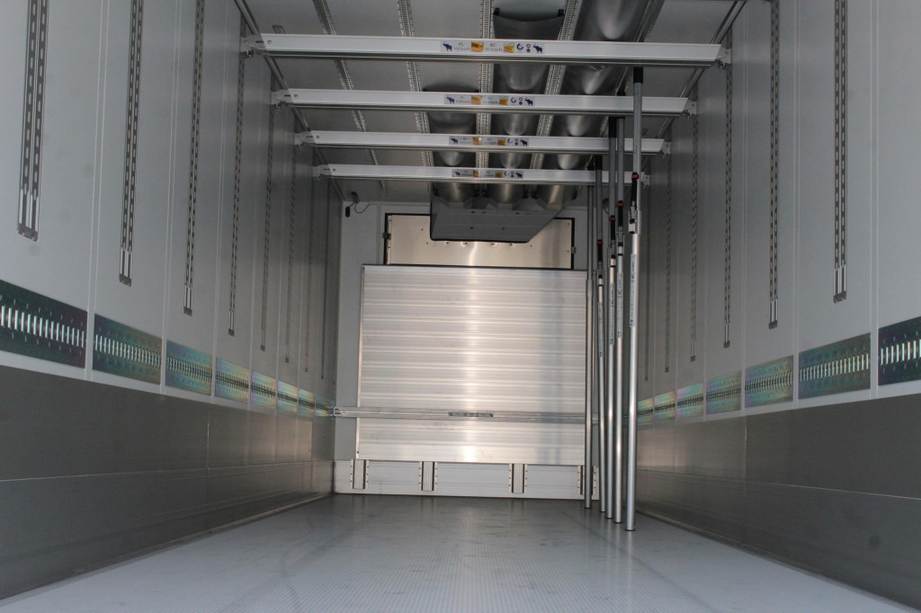 SCHMITZ Thermo KingA400 Blumen Ladebordwand Miete-Rent - 냉동 세미 트레일러 : 사진 3 SCHMITZ Thermo KingA400 Blumen Ladebordwand Miete-Rent - 냉동 세미 트레일러 : 사진 3