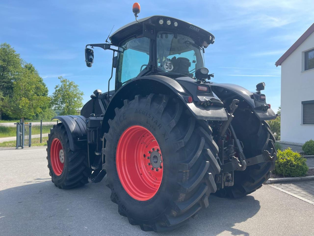 CLAAS Axion 920 CMATIC mit FZW, Black, Schwarz - 장궤형 트랙터 : 사진 3 CLAAS Axion 920 CMATIC mit FZW, Black, Schwarz - 장궤형 트랙터 : 사진 3