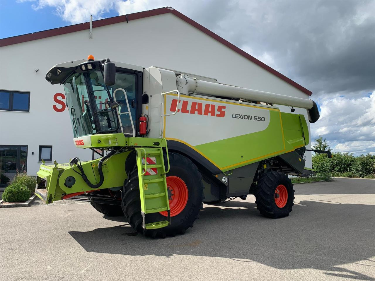CLAAS Lexion 550, SW V660, 3D, Klimaautomatik - 목초수확기 : 사진 2 CLAAS Lexion 550, SW V660, 3D, Klimaautomatik - 목초수확기 : 사진 2