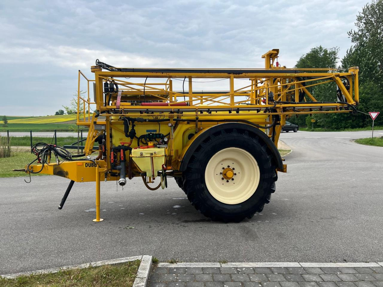 Dubex Vector 27m 3200 Liter Spritze, Baujahr 2002 - 견인 스프레이 : 사진 1 Dubex Vector 27m 3200 Liter Spritze, Baujahr 2002 - 견인 스프레이 : 사진 1