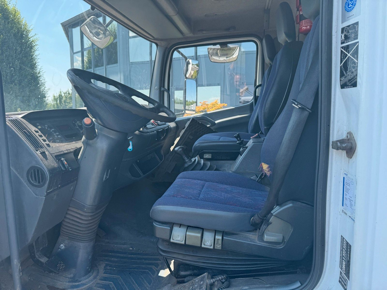 Mercedes-Benz 818 Koffer / LBW / AHK + DL - 박스 밴 : 사진 4 Mercedes-Benz 818 Koffer / LBW / AHK + DL - 박스 밴 : 사진 4