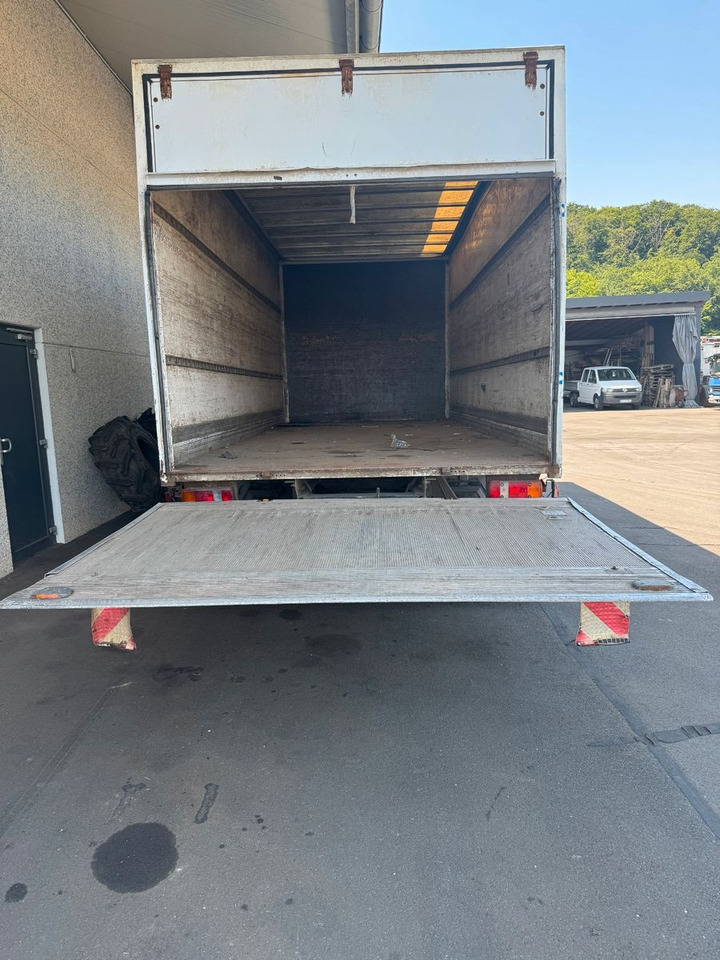 Mercedes-Benz 818 Koffer / LBW / AHK + DL - 박스 밴 : 사진 3 Mercedes-Benz 818 Koffer / LBW / AHK + DL - 박스 밴 : 사진 3
