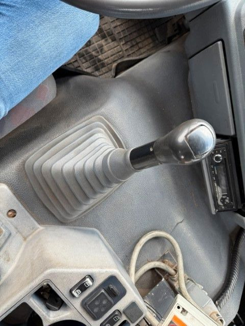 Mercedes-Benz Actros 2031 4x4 Hydraulik + Wechselsystem - 캡 새시 트럭 : 사진 4 Mercedes-Benz Actros 2031 4x4 Hydraulik + Wechselsystem - 캡 새시 트럭 : 사진 4