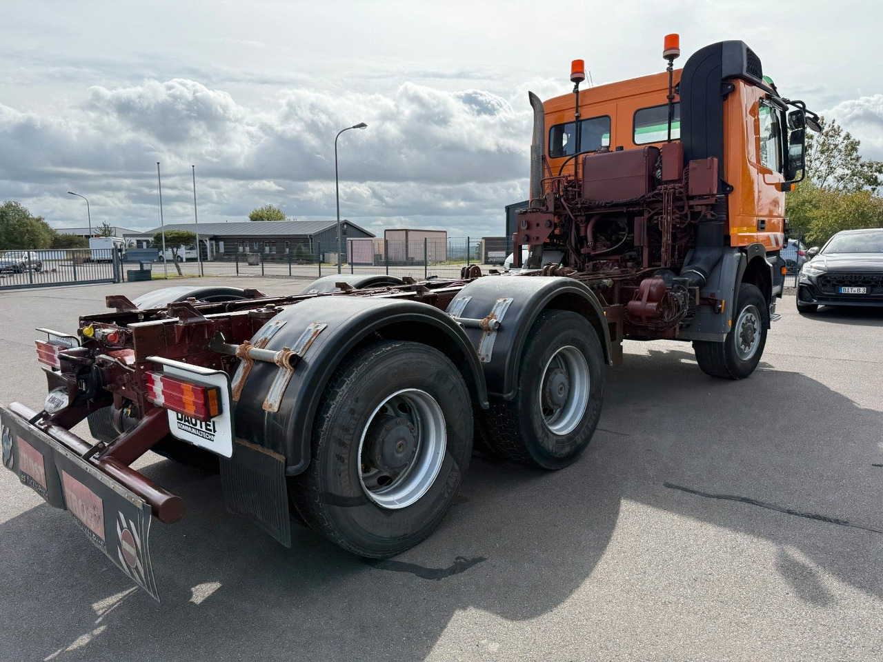 캡 새시 트럭 Mercedes-Benz Actros 3340 6x6 Dautel Wechselsystem + Kupplung : 사진 14 캡 새시 트럭 Mercedes-Benz Actros 3340 6x6 Dautel Wechselsystem + Kupplung : 사진 14
