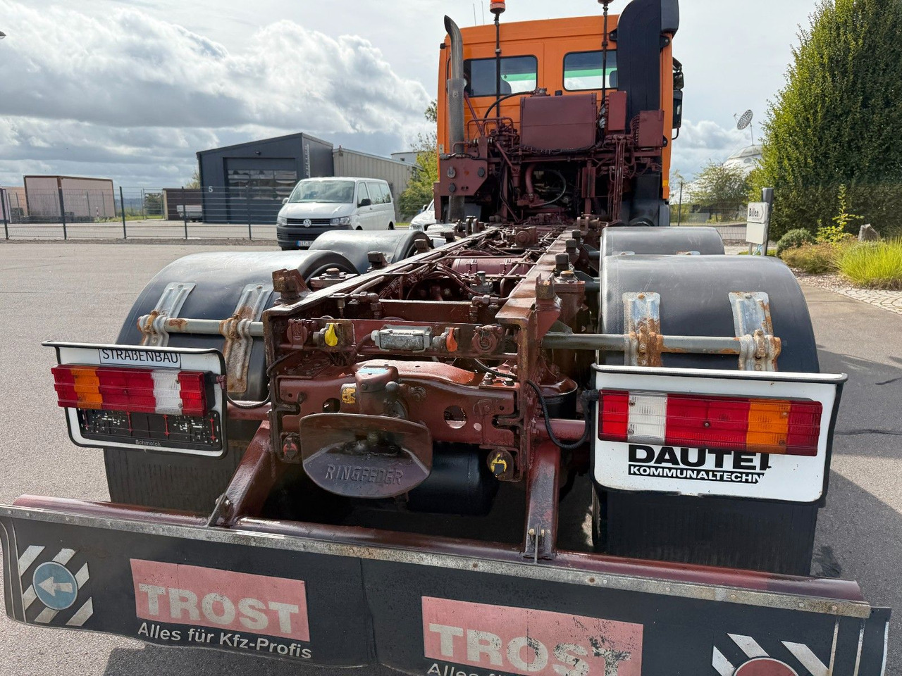 캡 새시 트럭 Mercedes-Benz Actros 3340 6x6 Dautel Wechselsystem + Kupplung : 사진 12 캡 새시 트럭 Mercedes-Benz Actros 3340 6x6 Dautel Wechselsystem + Kupplung : 사진 12