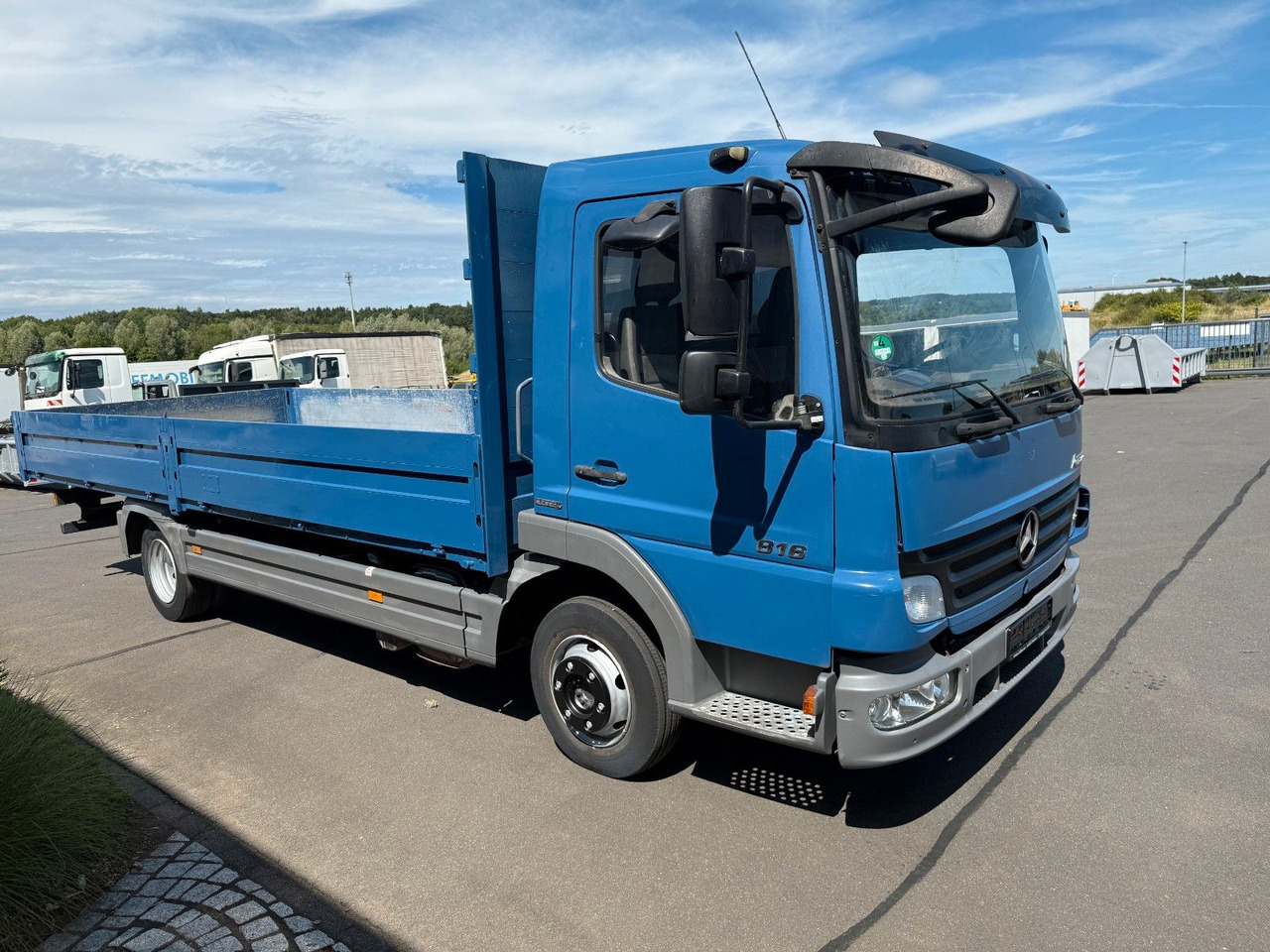 Mercedes-Benz Atego 816 Euro 5 AHK + Druckluftanschlüssen - 드롭사이드/ 플랫베드 트럭 : 사진 1 Mercedes-Benz Atego 816 Euro 5 AHK + Druckluftanschlüssen - 드롭사이드/ 플랫베드 트럭 : 사진 1