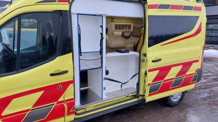 구급차 FORD TRANSIT 2,0TDI AMBULANCE KLIMA 12.2018 EURO 6, 3 UNITS : 사진 15