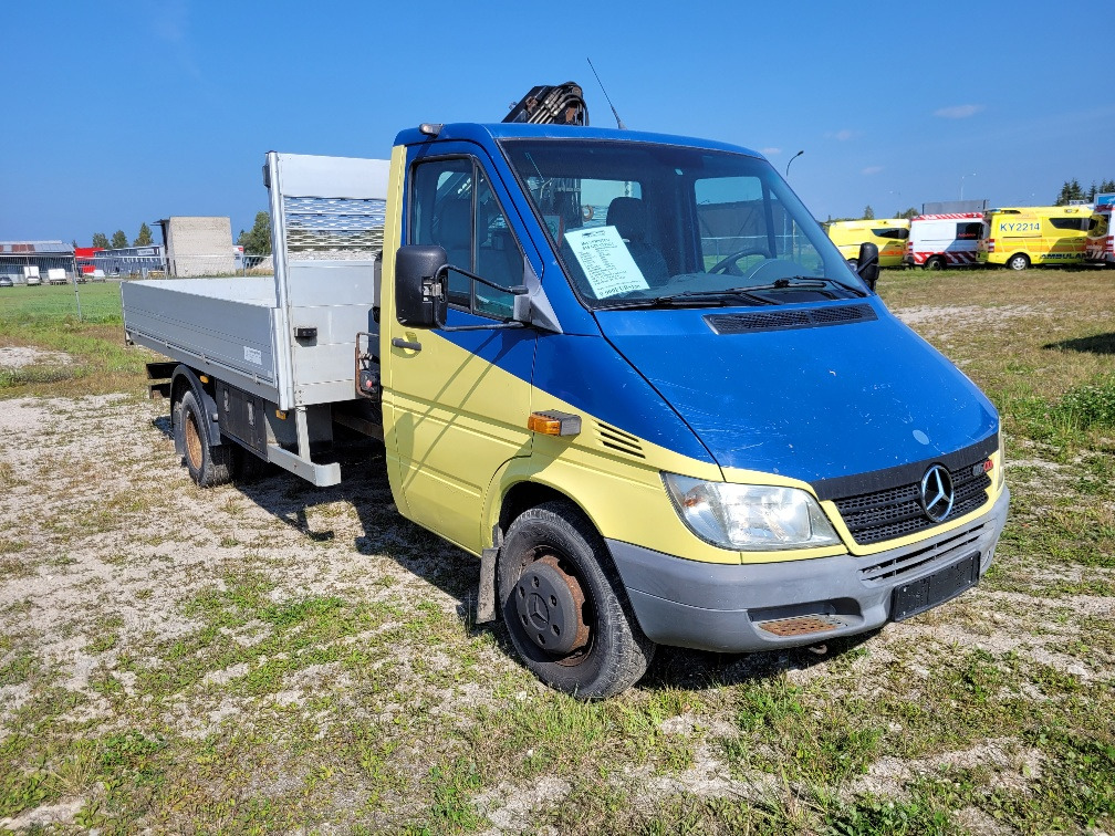 MERCEDES – BENZ SPRINTER 616CDI HIAB 027-2 Crane 10.2004 - 플랫베드 밴 : 사진 1 MERCEDES – BENZ SPRINTER 616CDI HIAB 027-2 Crane 10.2004 - 플랫베드 밴 : 사진 1