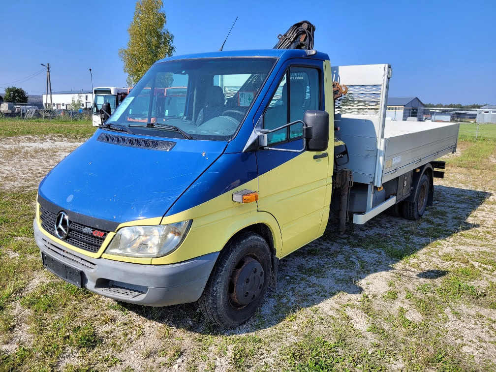 MERCEDES – BENZ SPRINTER 616CDI HIAB 027-2 Crane 10.2004 - 플랫베드 밴 : 사진 2 MERCEDES – BENZ SPRINTER 616CDI HIAB 027-2 Crane 10.2004 - 플랫베드 밴 : 사진 2
