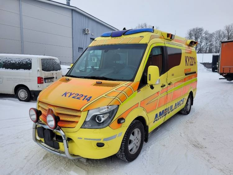 MERCEDES – BENZ SPRINTER AMBULANCE (TAMLANS) KLIMA, 11.2016, EURO 6 - 구급차 : 사진 2 MERCEDES – BENZ SPRINTER AMBULANCE (TAMLANS) KLIMA, 11.2016, EURO 6 - 구급차 : 사진 2