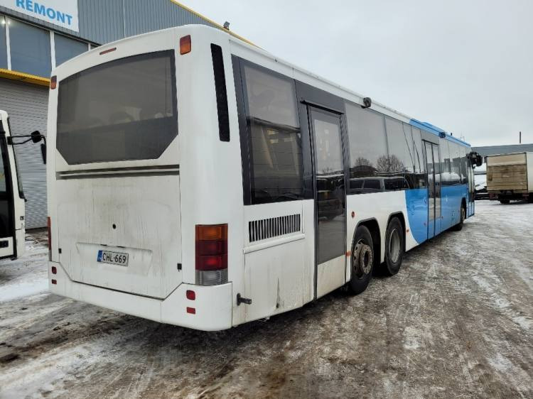 VOLVO B12BLE 8700 KLIMA, 8.2010, EURO 5, RAMP, 58 seats, 14,7m - 교외 버스 : 사진 4 VOLVO B12BLE 8700 KLIMA, 8.2010, EURO 5, RAMP, 58 seats, 14,7m - 교외 버스 : 사진 4
