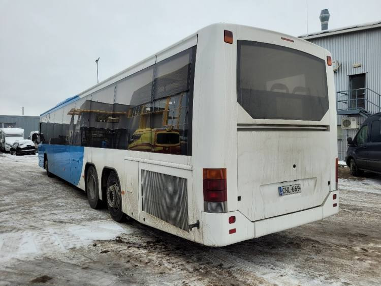 VOLVO B12BLE 8700 KLIMA, 8.2010, EURO 5, RAMP, 58 seats, 14,7m - 교외 버스 : 사진 3 VOLVO B12BLE 8700 KLIMA, 8.2010, EURO 5, RAMP, 58 seats, 14,7m - 교외 버스 : 사진 3