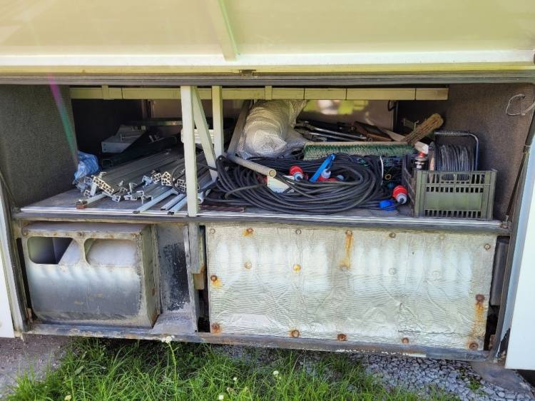 VOLVO B12M BERKHOF AXIAL70 MOTORHOME KLIMA 3.2003 - 대형 버스 : 사진 5 VOLVO B12M BERKHOF AXIAL70 MOTORHOME KLIMA 3.2003 - 대형 버스 : 사진 5