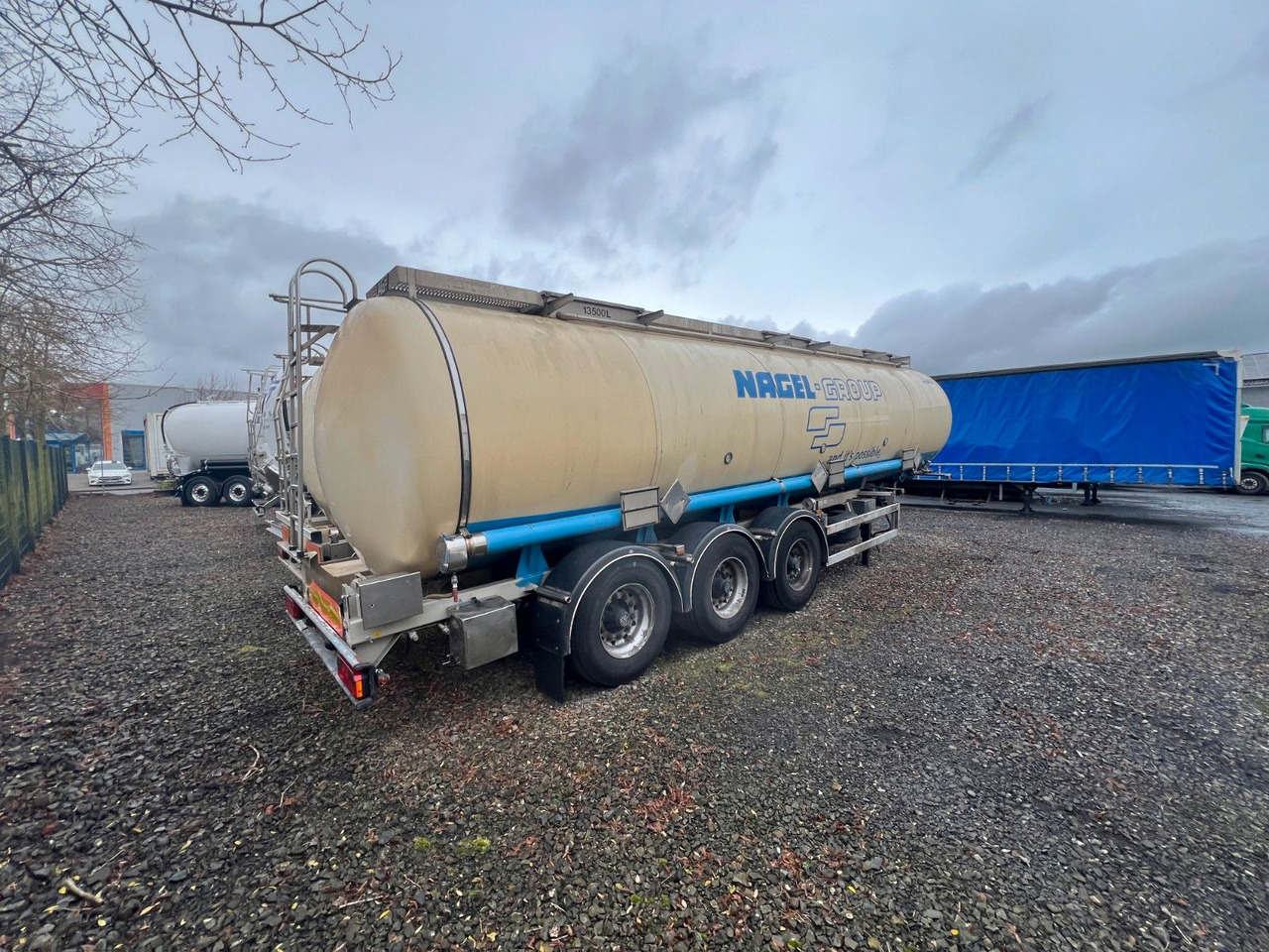 Lag 32000 l Lebensmitteltank mit 3 Kammern, ADR - 유조 세미 트레일러 : 사진 4 Lag 32000 l Lebensmitteltank mit 3 Kammern, ADR - 유조 세미 트레일러 : 사진 4