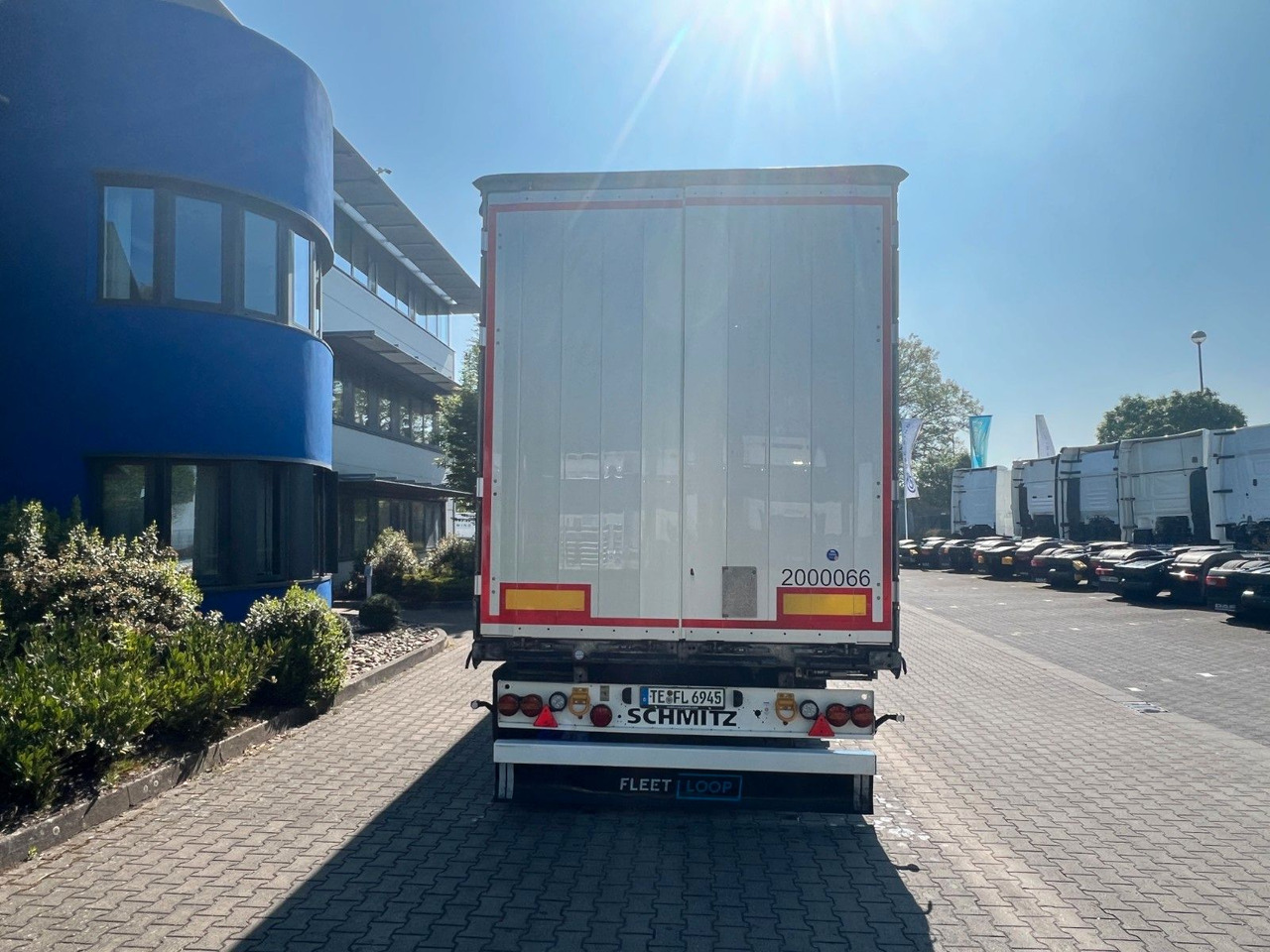 Schmitz Cargobull SCS 24/L - 13.62 E B - 커튼사이더 세미 트레일러 : 사진 3 Schmitz Cargobull SCS 24/L - 13.62 E B - 커튼사이더 세미 트레일러 : 사진 3