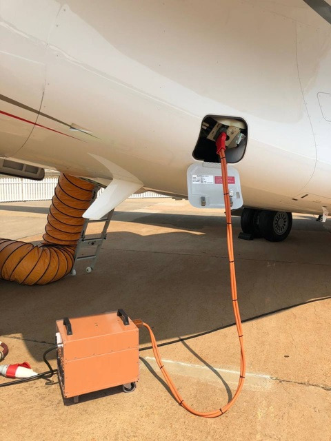 AirBusiness eGPU S5000 - 지상 동력 장치 : 사진 3 AirBusiness eGPU S5000 - 지상 동력 장치 : 사진 3