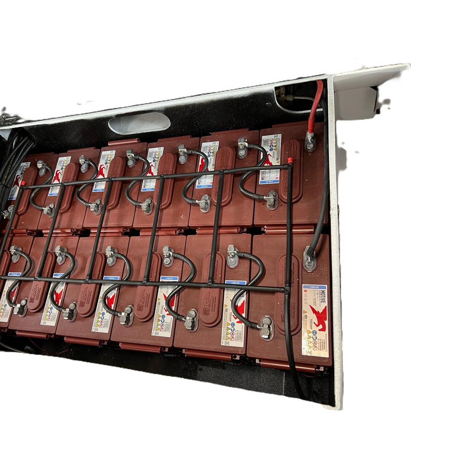 JBT Lektro 8750 CX-ALM - 푸시백 트랙터 : 사진 2 JBT Lektro 8750 CX-ALM - 푸시백 트랙터 : 사진 2