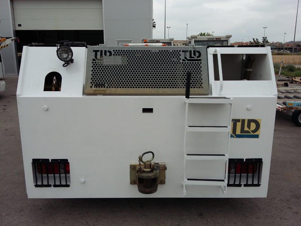 Pushback TLD TMX400-27 - 푸시백 트랙터 : 사진 3 Pushback TLD TMX400-27 - 푸시백 트랙터 : 사진 3