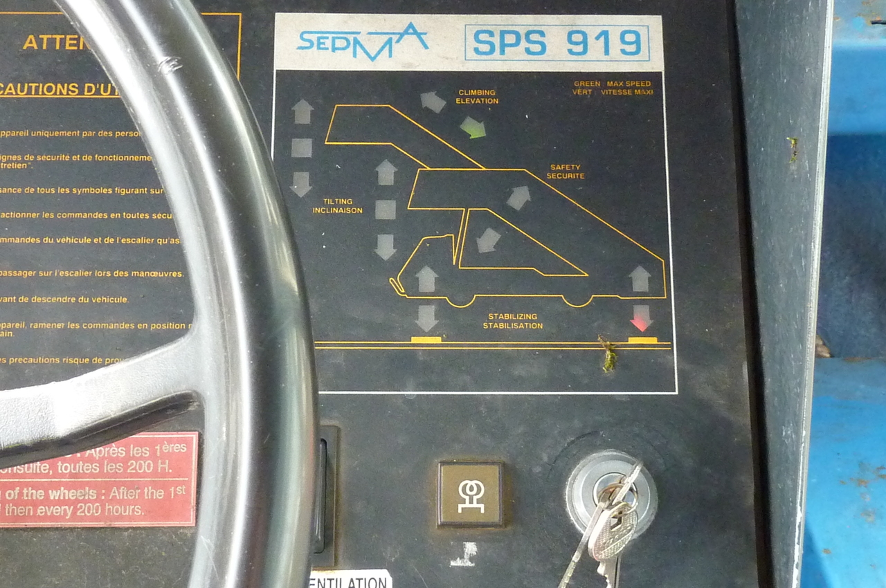 SOVAM Passenger Stairs 1.9 SPS - 탑승 계단 : 사진 4 SOVAM Passenger Stairs 1.9 SPS - 탑승 계단 : 사진 4