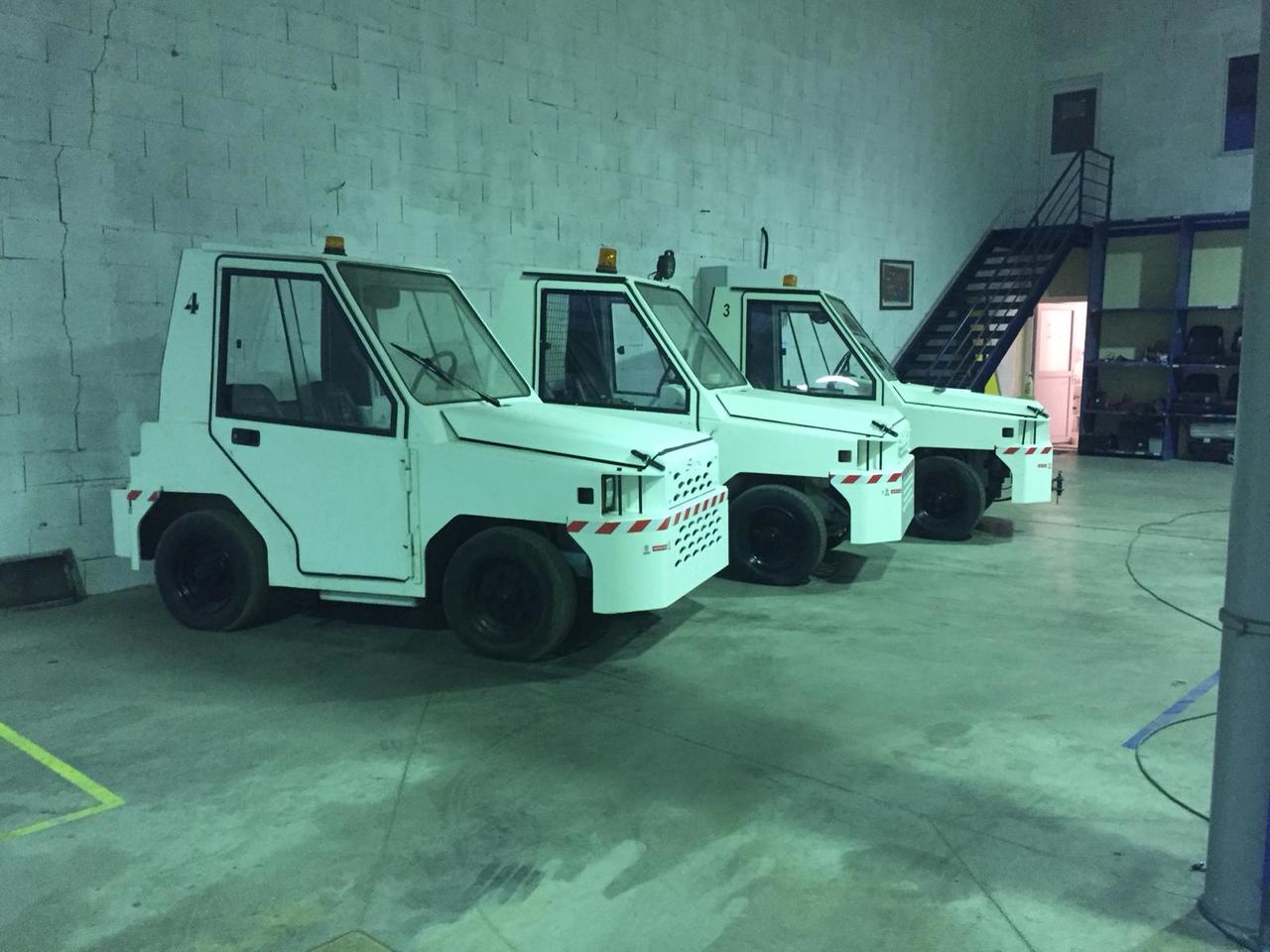 SOVAM TRACTOR/DIESEL K22 - 수하물 트랙터 : 사진 3 SOVAM TRACTOR/DIESEL K22 - 수하물 트랙터 : 사진 3