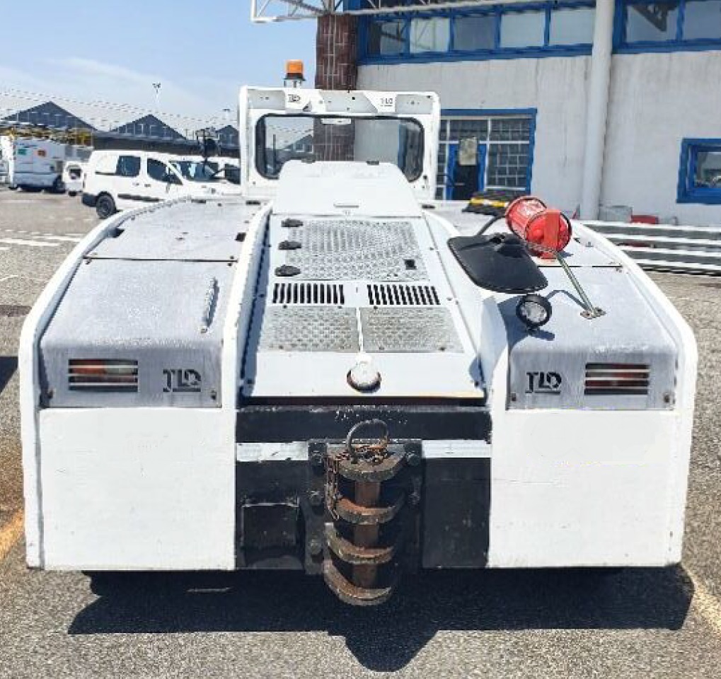 TLD Pushback TMX150-12 - 푸시백 트랙터 : 사진 3 TLD Pushback TMX150-12 - 푸시백 트랙터 : 사진 3