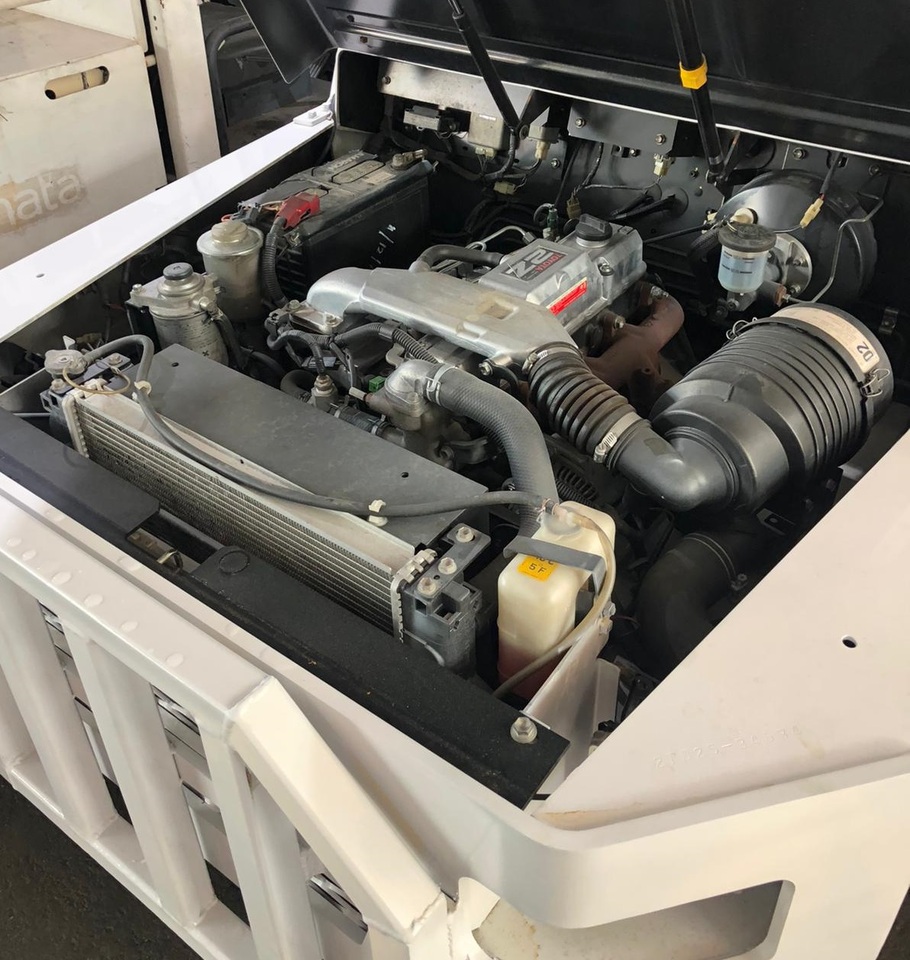 Toyota Tractor - 수하물 트랙터 : 사진 5 Toyota Tractor - 수하물 트랙터 : 사진 5