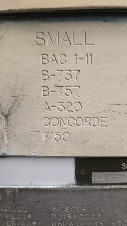 Trielectron Air conditioning ACU-5080DE - 지상 지원 장비 : 사진 4 Trielectron Air conditioning ACU-5080DE - 지상 지원 장비 : 사진 4