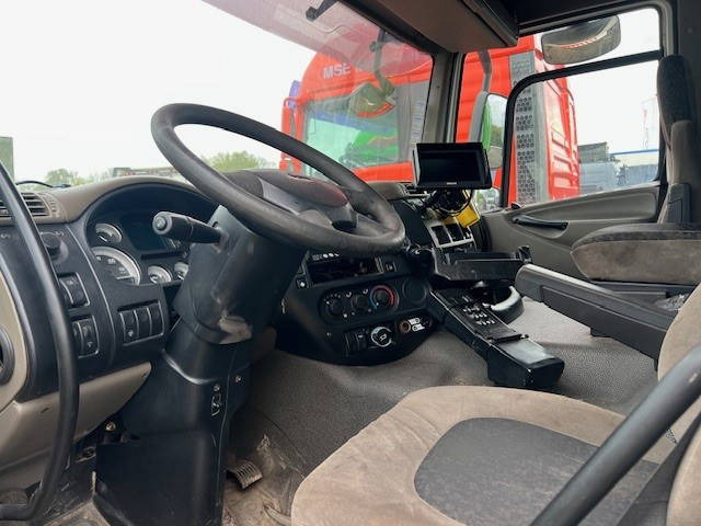 DAF CF 75.250 FAN75.250 CF 6X2 - 쓰레기차 : 사진 5 DAF CF 75.250 FAN75.250 CF 6X2 - 쓰레기차 : 사진 5