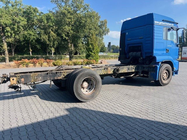 MAN TGA 18.480 MAN TGA 18.480 - 캡 새시 트럭 : 사진 3 MAN TGA 18.480 MAN TGA 18.480 - 캡 새시 트럭 : 사진 3