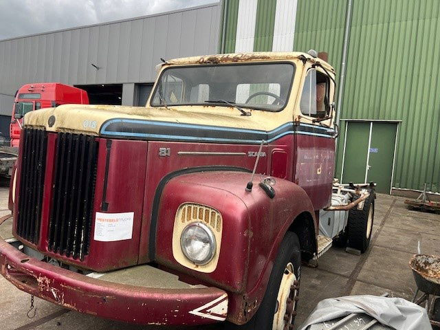 Scania LB81 L81 - 트랙터 유닛 : 사진 2 Scania LB81 L81 - 트랙터 유닛 : 사진 2