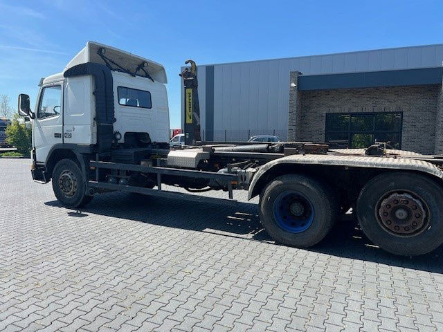 Volvo FM 12.420 FM12.420 6x2 - 캡 새시 트럭 : 사진 3 Volvo FM 12.420 FM12.420 6x2 - 캡 새시 트럭 : 사진 3