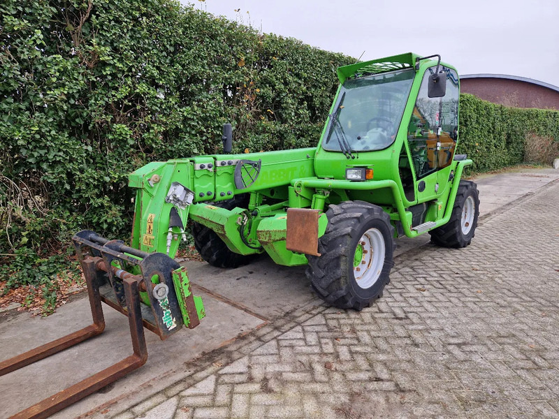 Merlo P38.13 - 텔레스코픽 핸들러 : 사진 3 Merlo P38.13 - 텔레스코픽 핸들러 : 사진 3