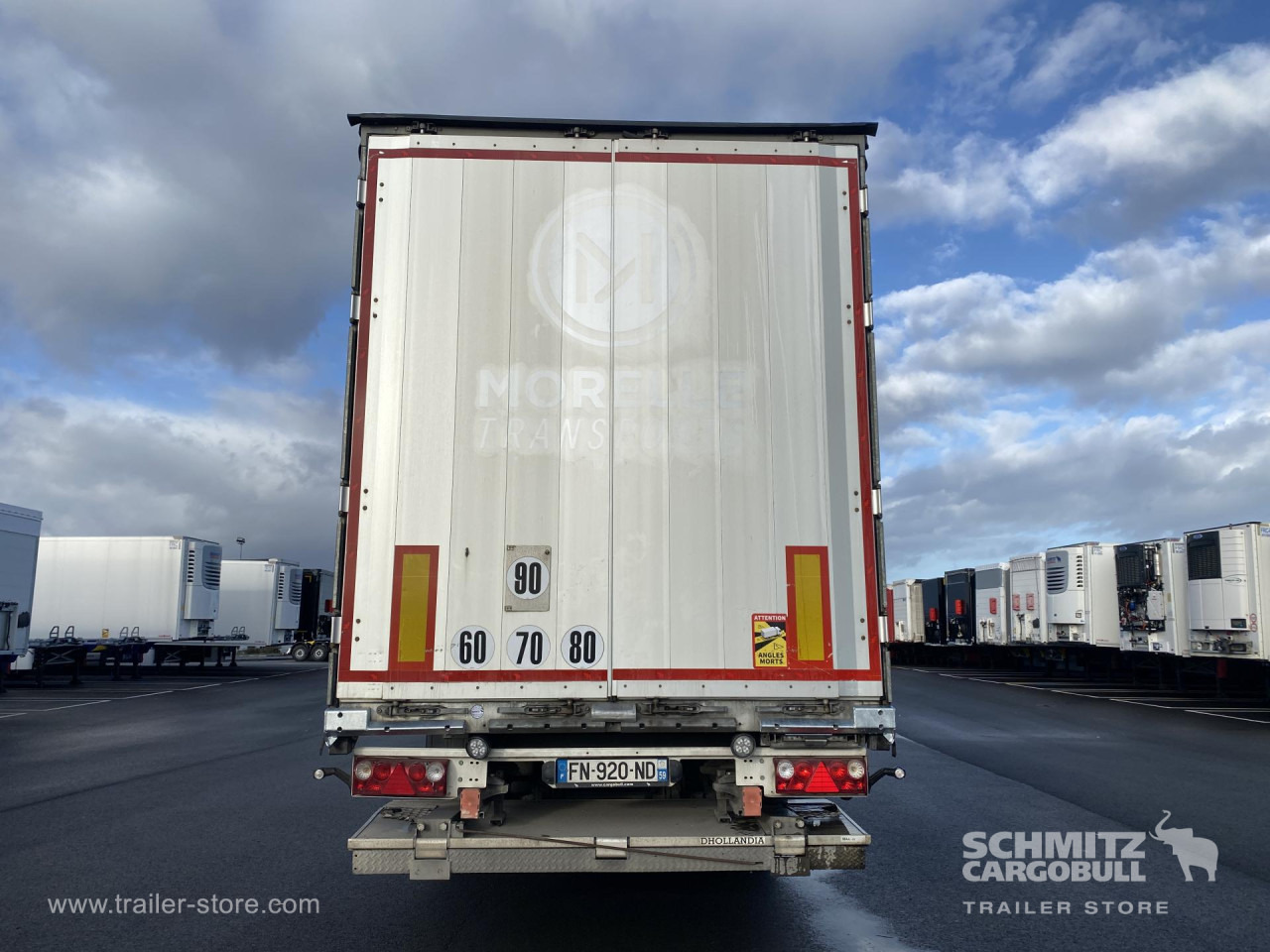 SCHMITZ Curtainsider Standard Taillift - 커튼사이더 세미 트레일러 : 사진 2 SCHMITZ Curtainsider Standard Taillift - 커튼사이더 세미 트레일러 : 사진 2
