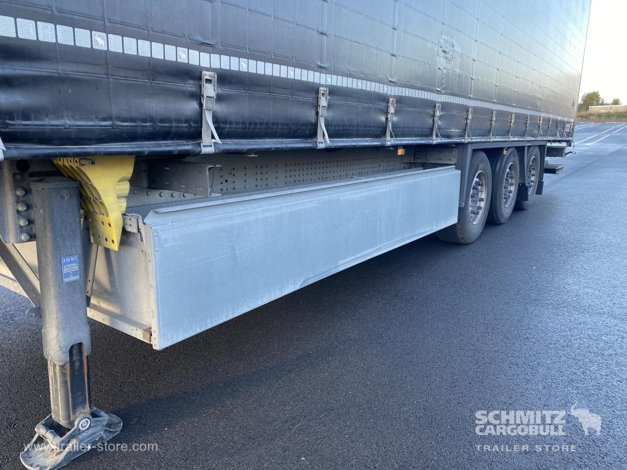 SCHMITZ Curtainsider Standard Taillift - 커튼사이더 세미 트레일러 : 사진 3 SCHMITZ Curtainsider Standard Taillift - 커튼사이더 세미 트레일러 : 사진 3