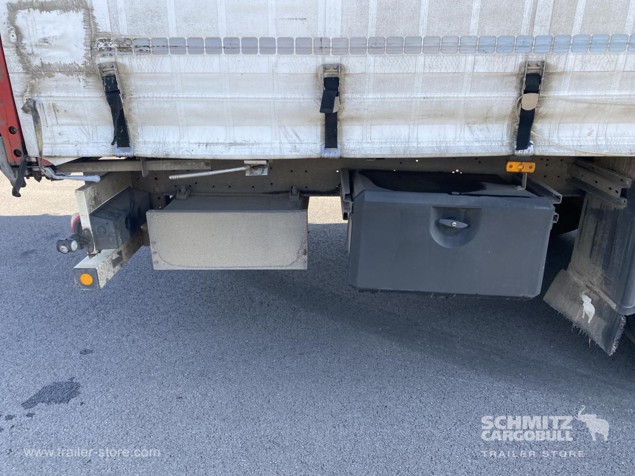 SCHMITZ Curtainsider Standard - 커튼사이더 세미 트레일러 : 사진 4 SCHMITZ Curtainsider Standard - 커튼사이더 세미 트레일러 : 사진 4