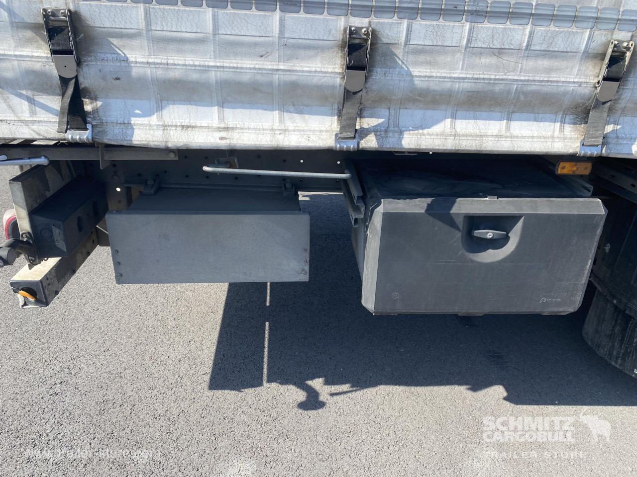 SCHMITZ Curtainsider Standard - 커튼사이더 세미 트레일러 : 사진 3 SCHMITZ Curtainsider Standard - 커튼사이더 세미 트레일러 : 사진 3