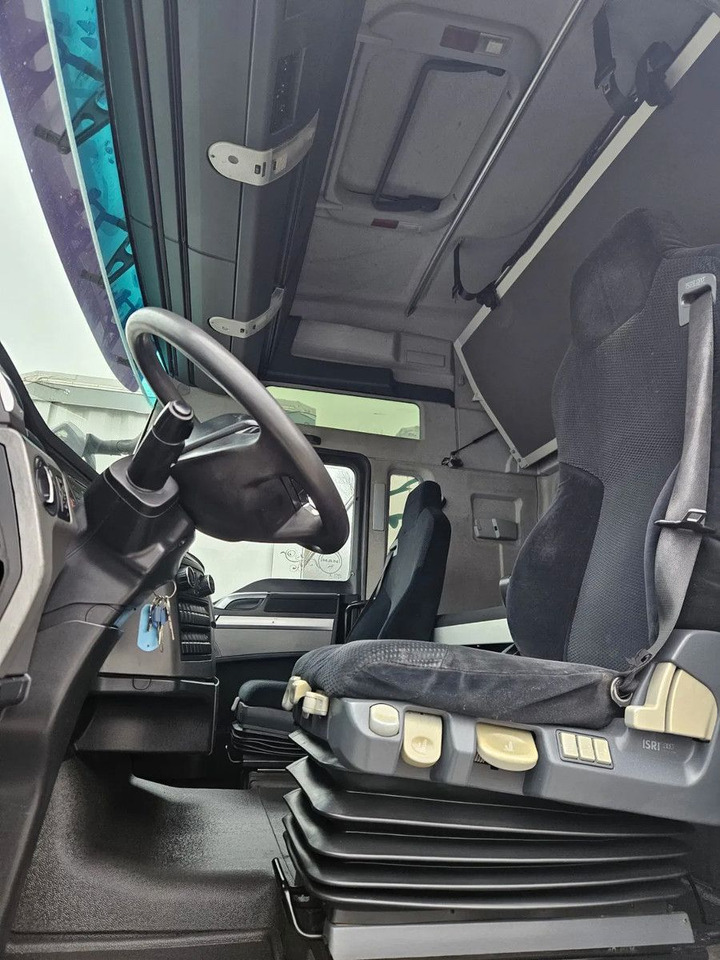 MAN TGX 18.440 XXL Standard Euro 5 EEV - 트랙터 유닛 : 사진 5 MAN TGX 18.440 XXL Standard Euro 5 EEV - 트랙터 유닛 : 사진 5