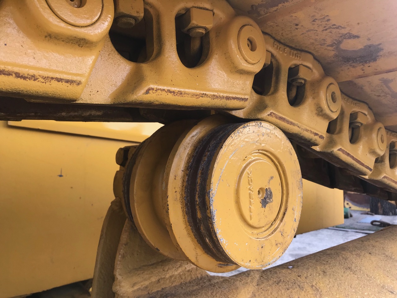 KOMATSU D65EX-12 mit Ripperventil - 불도저 : 사진 3 KOMATSU D65EX-12 mit Ripperventil - 불도저 : 사진 3