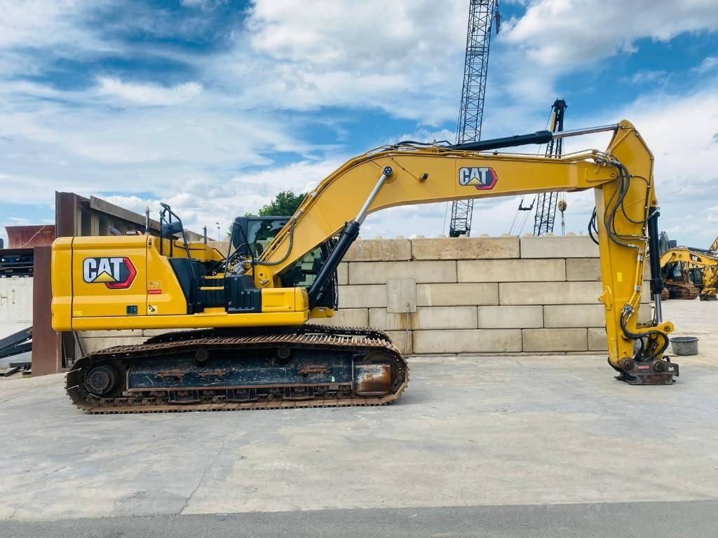 CAT 330 - 크롤러 굴삭기 : 사진 2 CAT 330 - 크롤러 굴삭기 : 사진 2