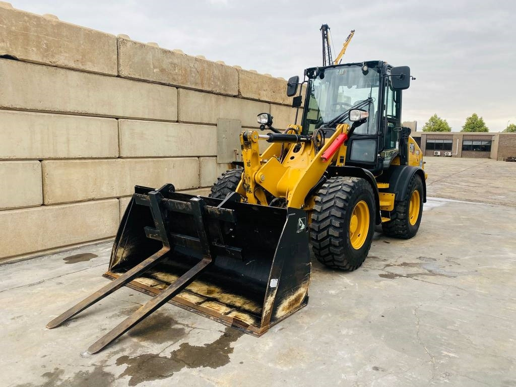 CAT 908-14a - 휠 로더 : 사진 3 CAT 908-14a - 휠 로더 : 사진 3