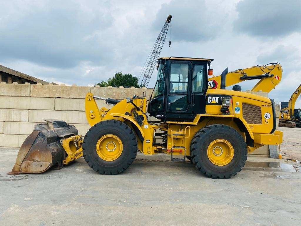 CAT 926m - 휠 로더 : 사진 1 CAT 926m - 휠 로더 : 사진 1