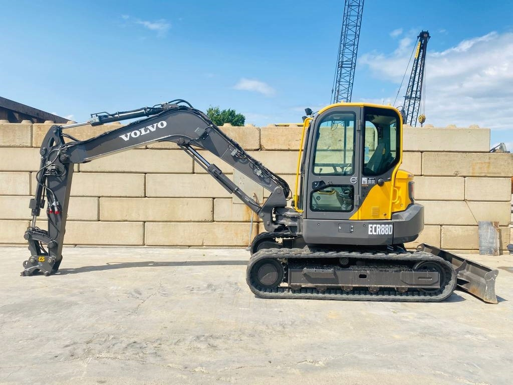 Volvo ECR 88 D - 미니 굴삭기 : 사진 1 Volvo ECR 88 D - 미니 굴삭기 : 사진 1